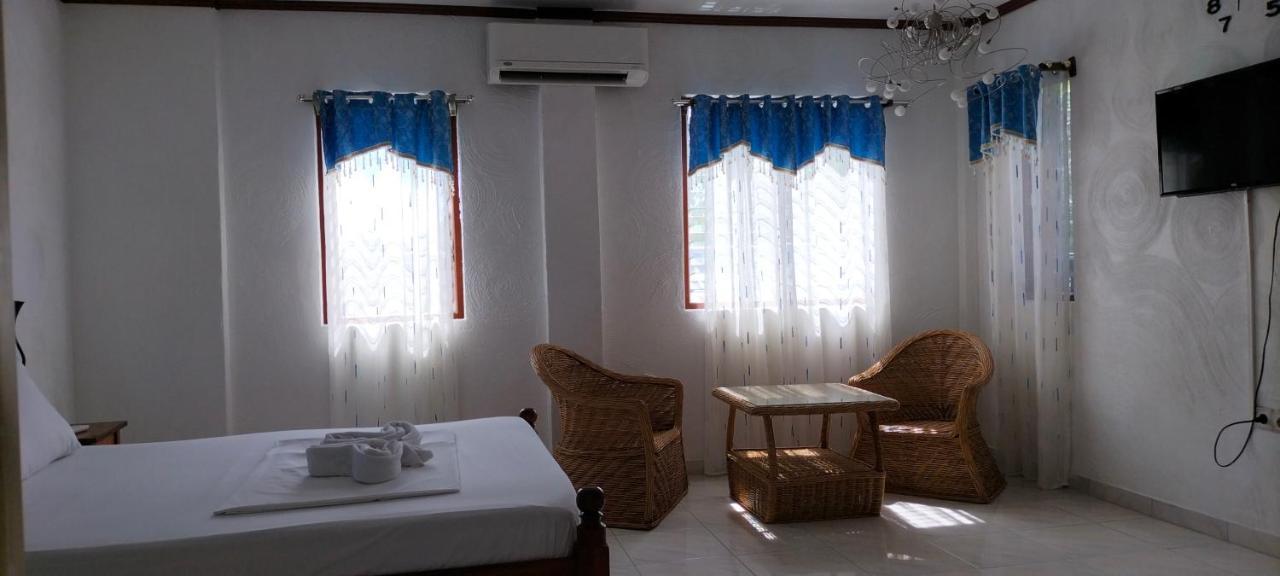 Princess Of Coron Austrian Resort Buitenkant foto