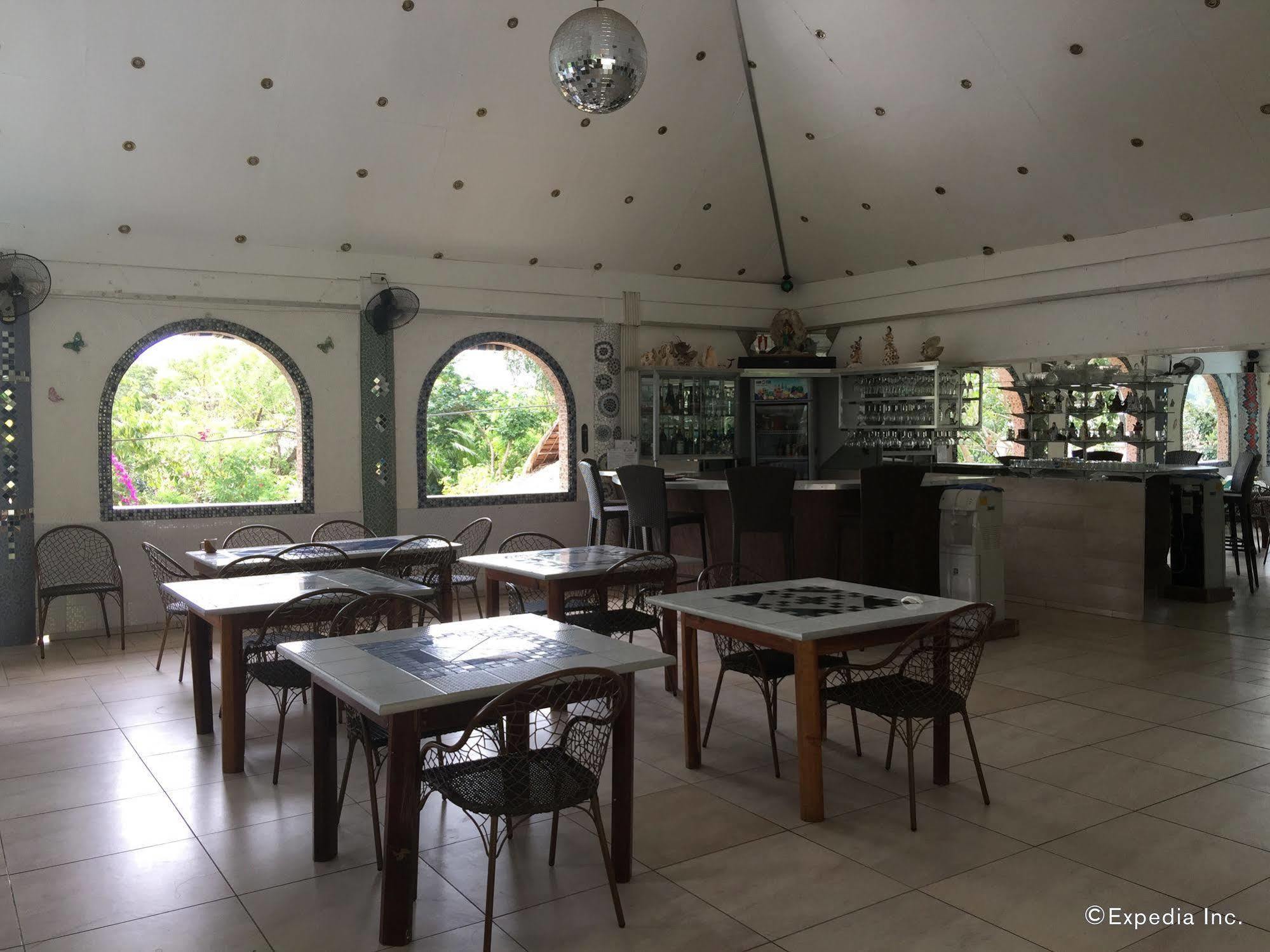 Princess Of Coron Austrian Resort Buitenkant foto