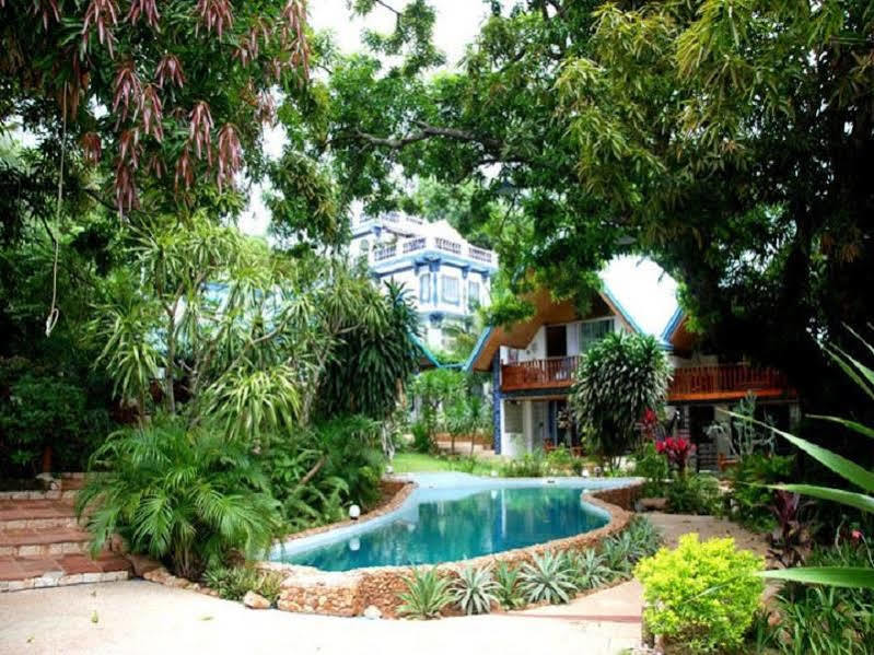 Princess Of Coron Austrian Resort Buitenkant foto