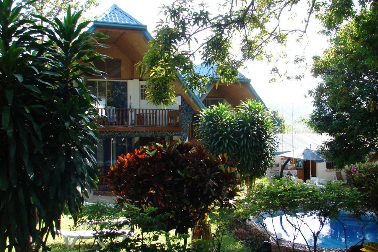 Princess Of Coron Austrian Resort Buitenkant foto